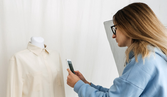 Virtual Try-On and AR